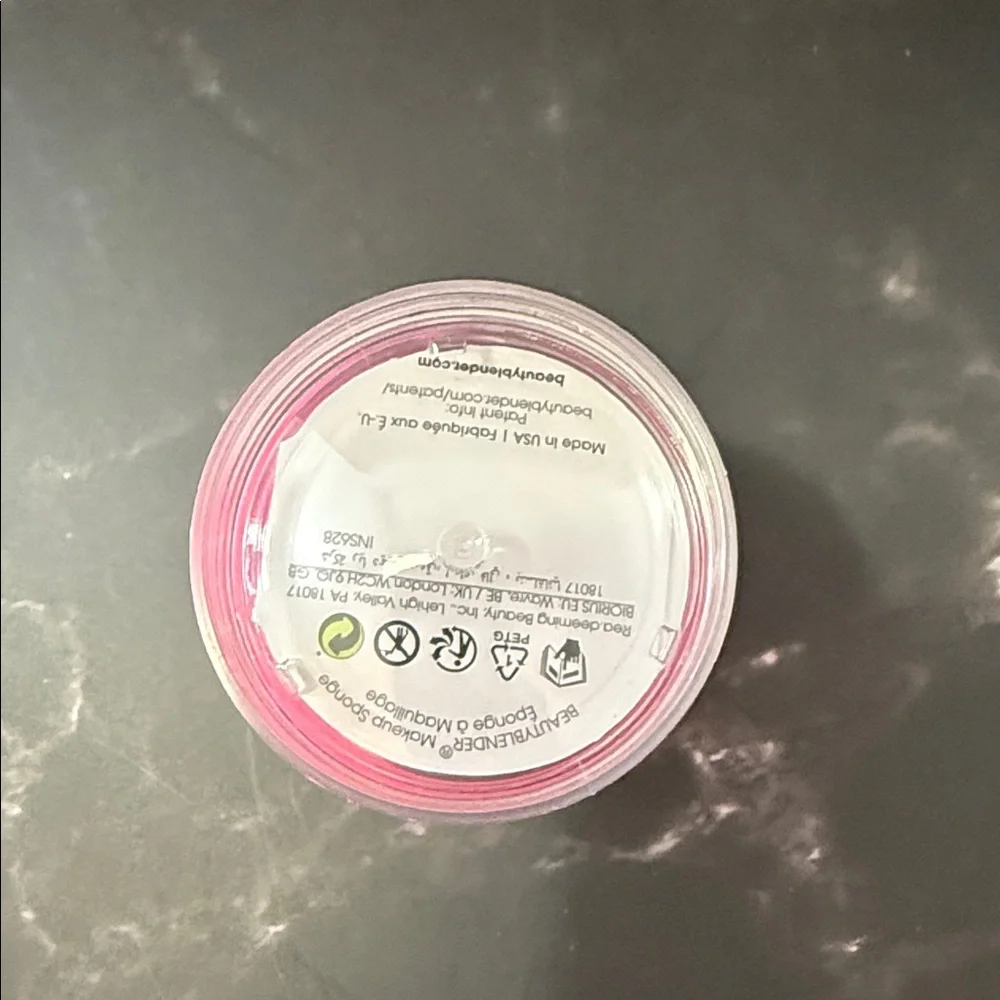 Beautyblender ORIGINAL Makeup Sponge